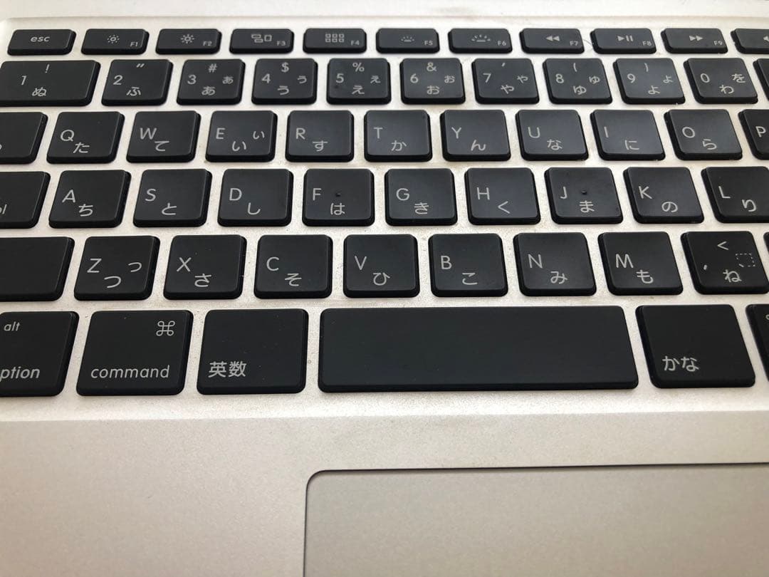 MacBook Air A1466 13インチ 動作OK 初期化済 付属品完備