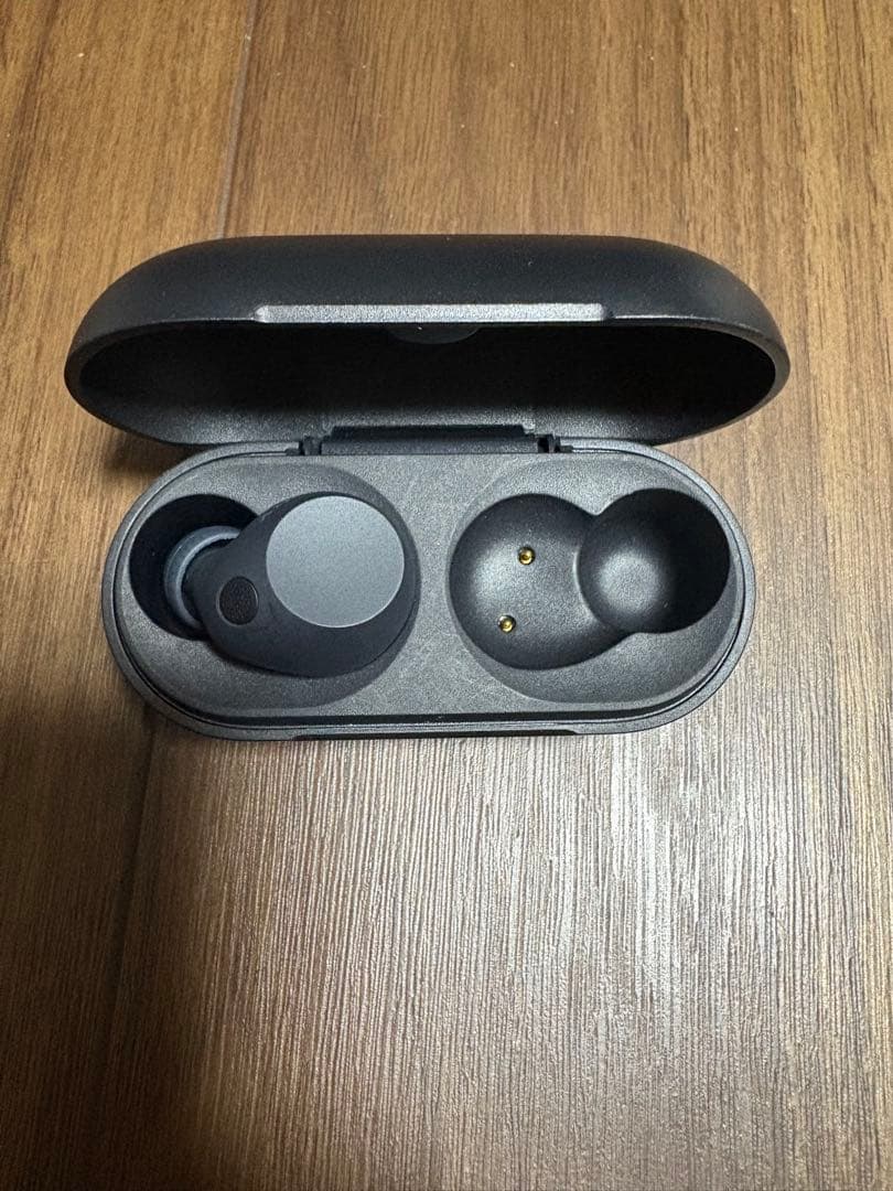 SONY wf c710nワイヤレスイヤホン 黒 充電ケース付き