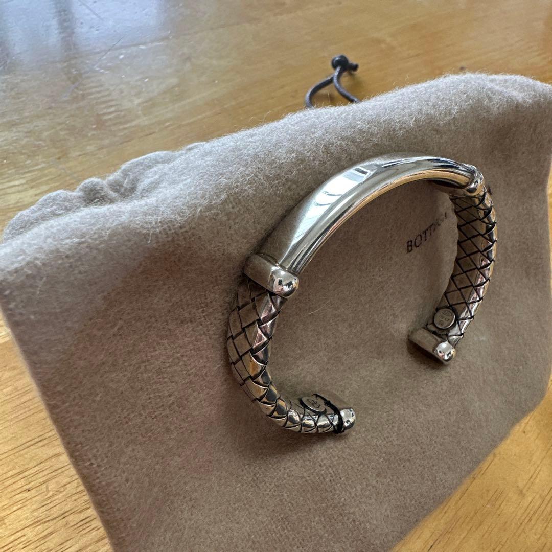 ボッテガヴェネタ　バングル
