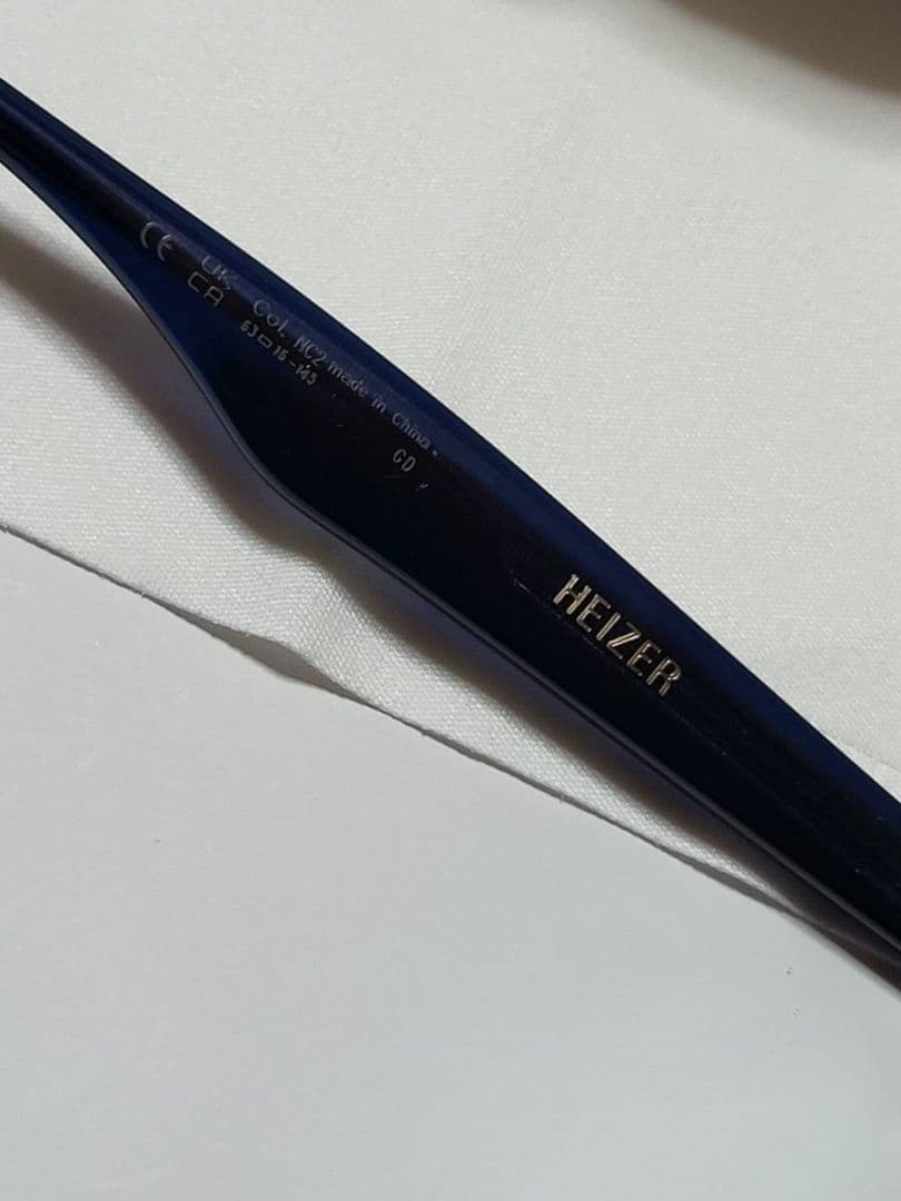 ◆GENTLE MONSTER◆サングラス　HEIZER ケース付き