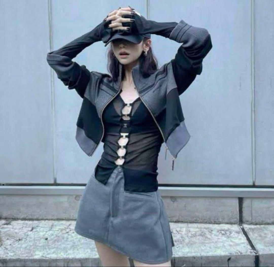 \ 新品・未使用 / メルト ザ レディ sheer hook topsブラック