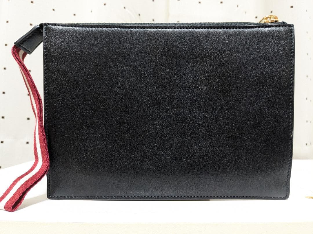 未使用品 バリー PESIL.O レザー クラッチバッグ セカンドバッグ