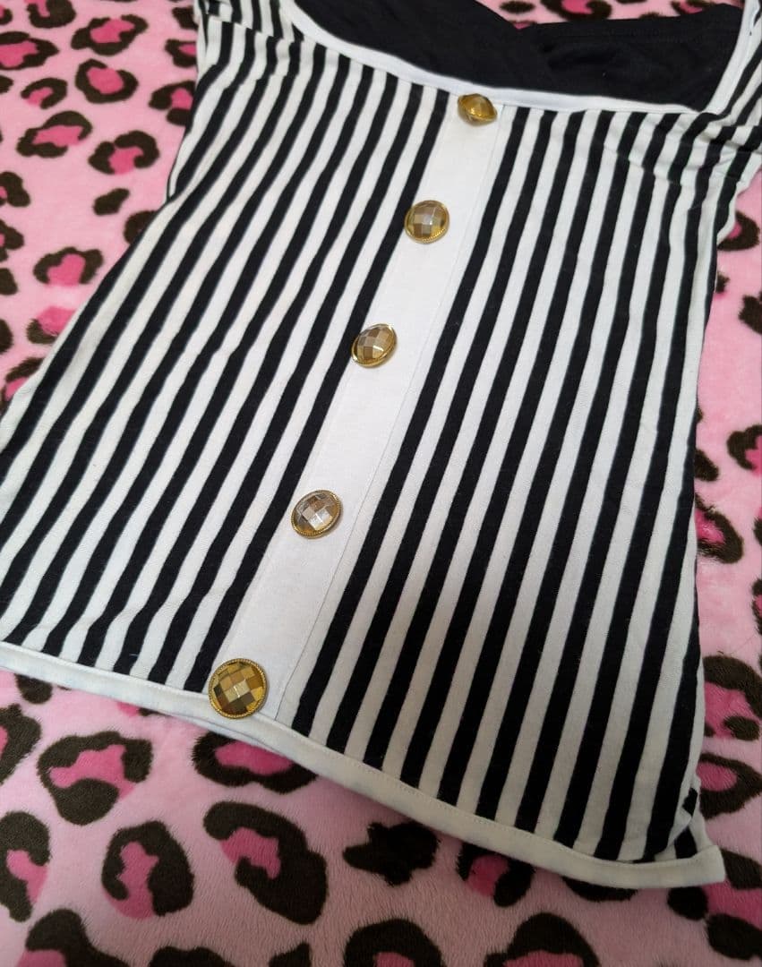 d.i.a. ダイア　トップス　ストライプ　背あき　ギャル　オフショル