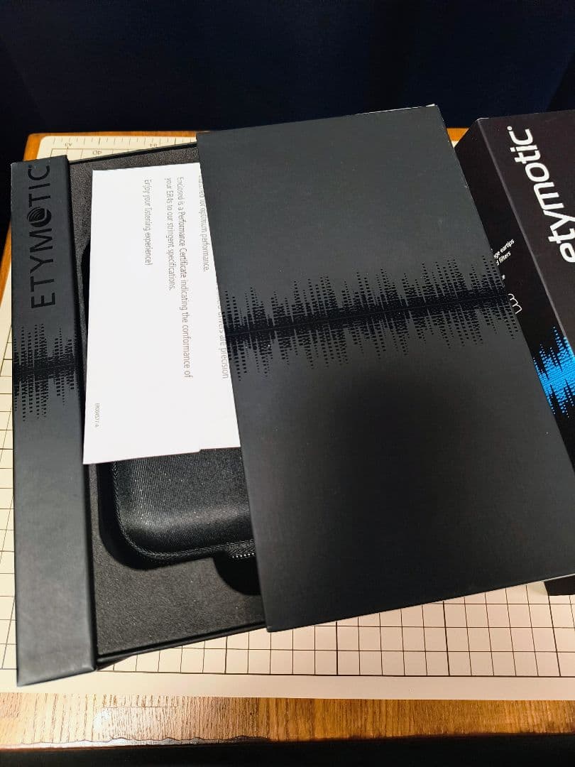 Etymotic ER4SR 有線イヤフォン 美品 エティモティックリサーチ