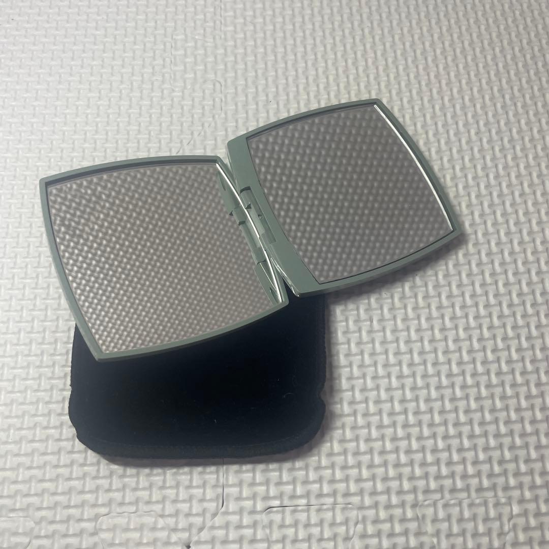 未使用 CHANEL　ミロワール ドゥーブル ファセット131 コンパクトミラー