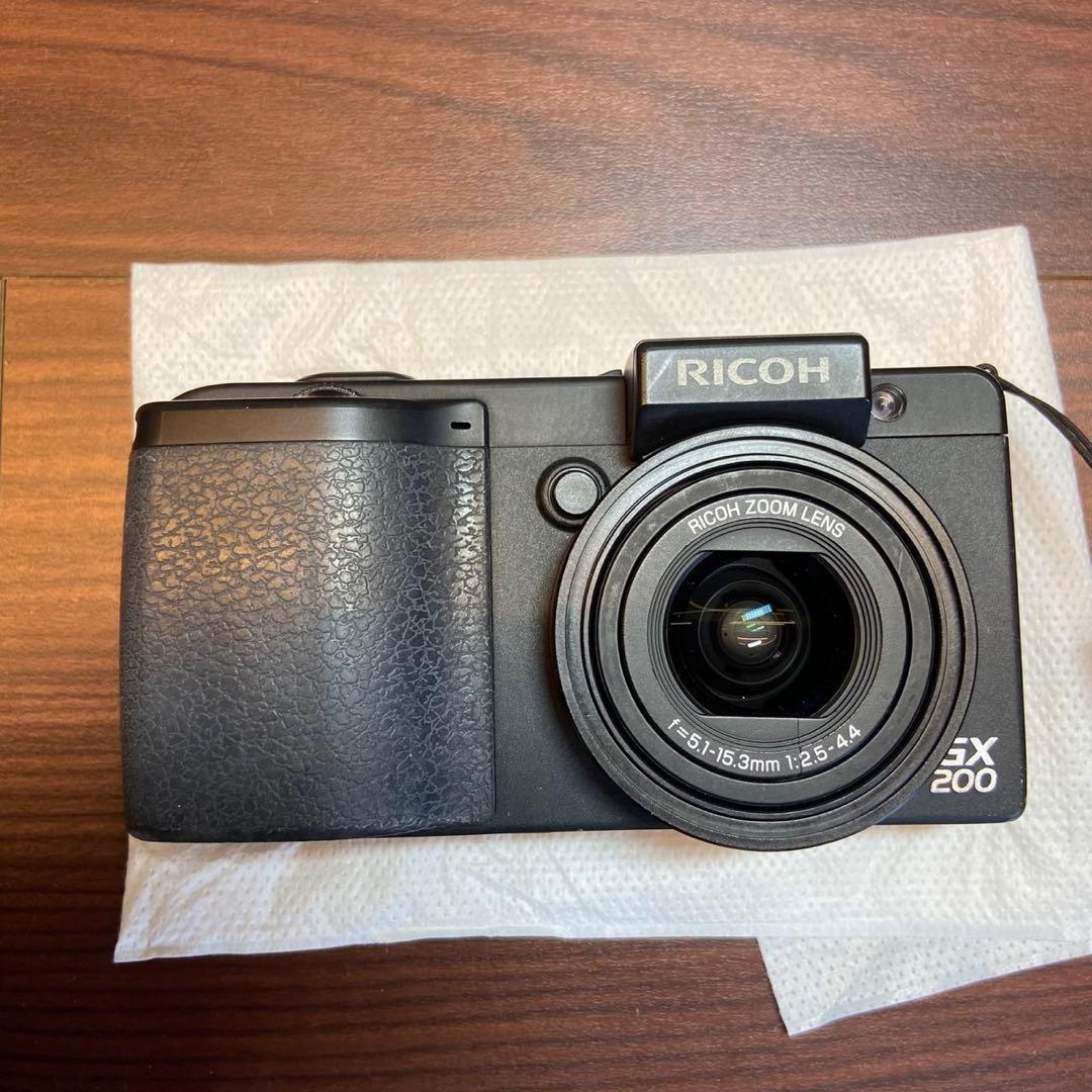 RICOH GX200 デジカメ 4944