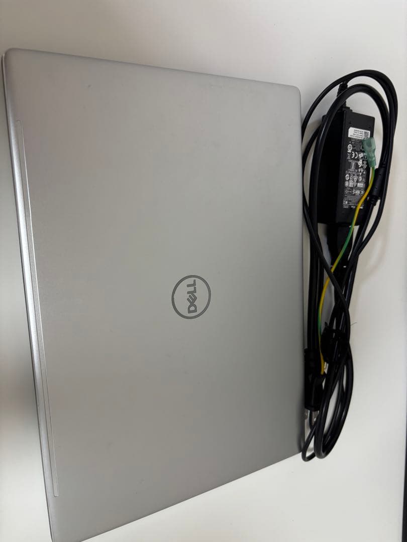 Dell ノートPC Inspiron 7380