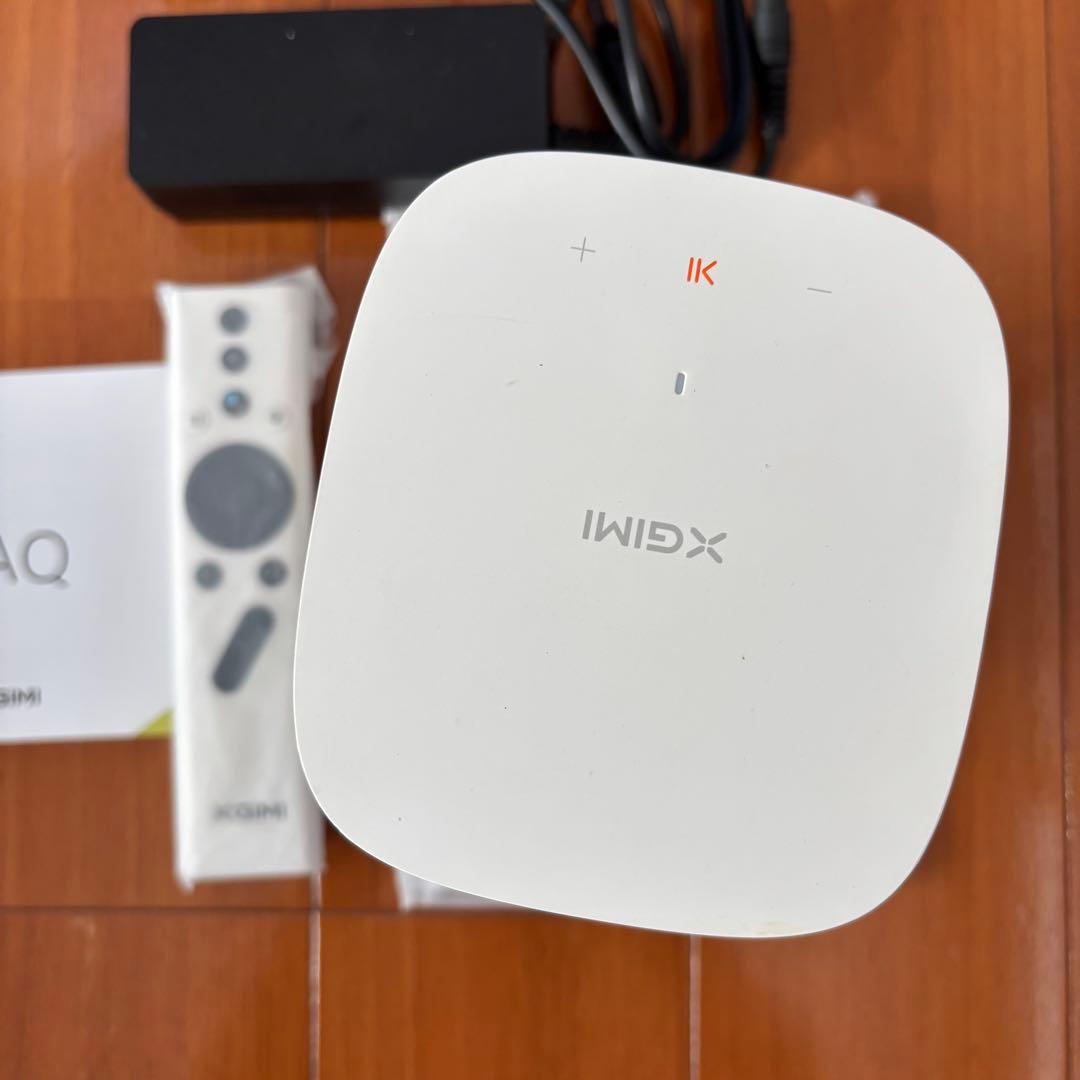 【美品】XGIMI MOGO Pro プロジェクター本体 リモコン アダプター
