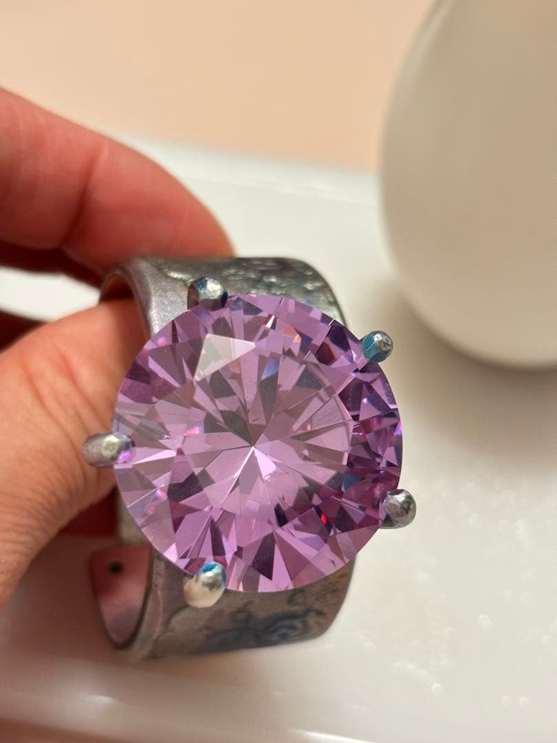 ピンクジルコニア　バングル　レース型押し