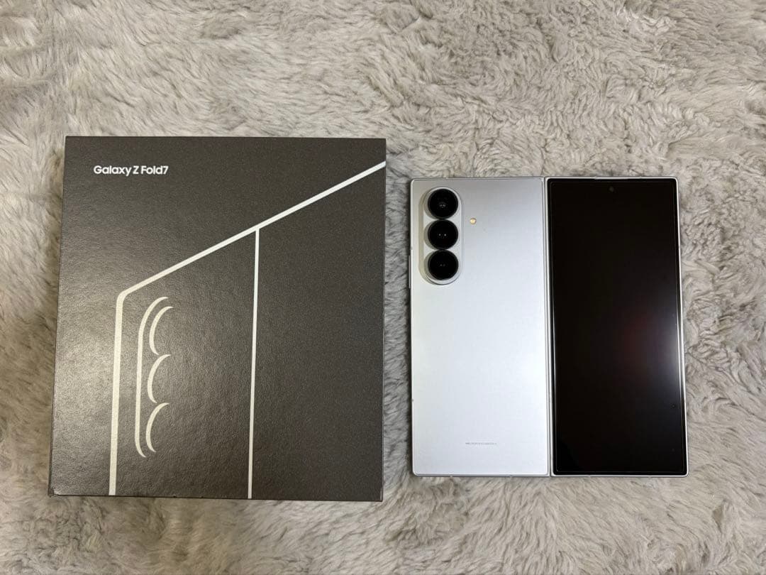 【国内版】Galaxy Z Fold 7 シルバーシャドウ 256GB本体