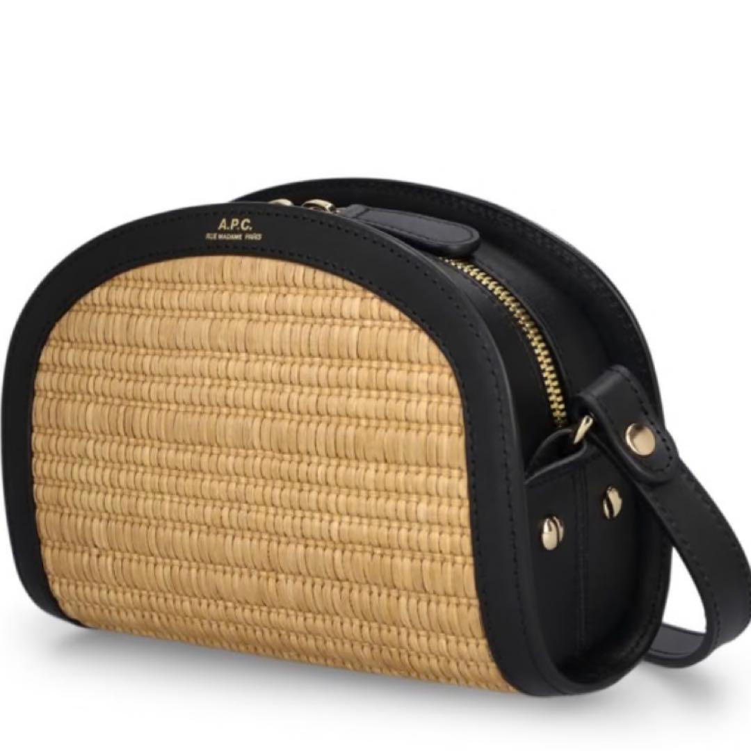 バッグ A.P.C mini Demi-Lune raffia crossbodybag