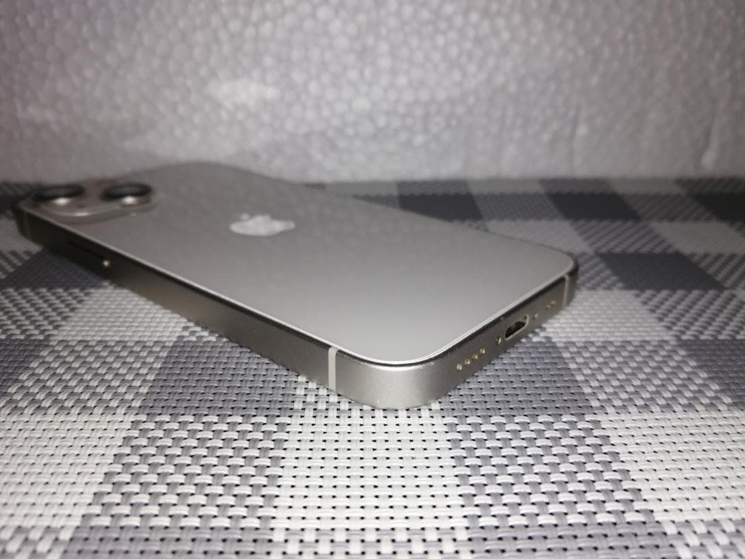 iPhone 13 mini 256GB スターライト SIMフリー