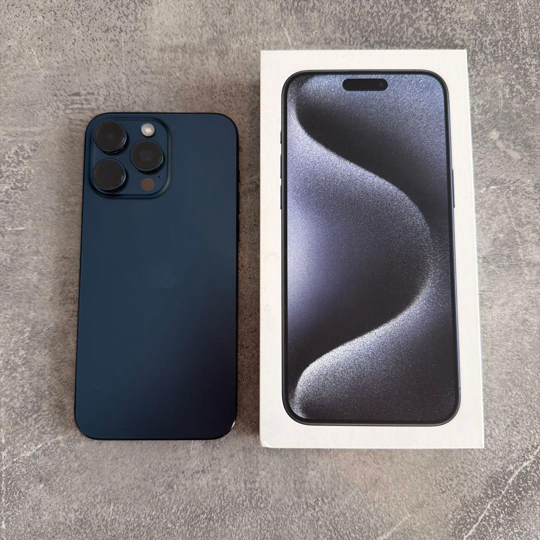 Apple iPhone 15 pro max ケース2種類付き