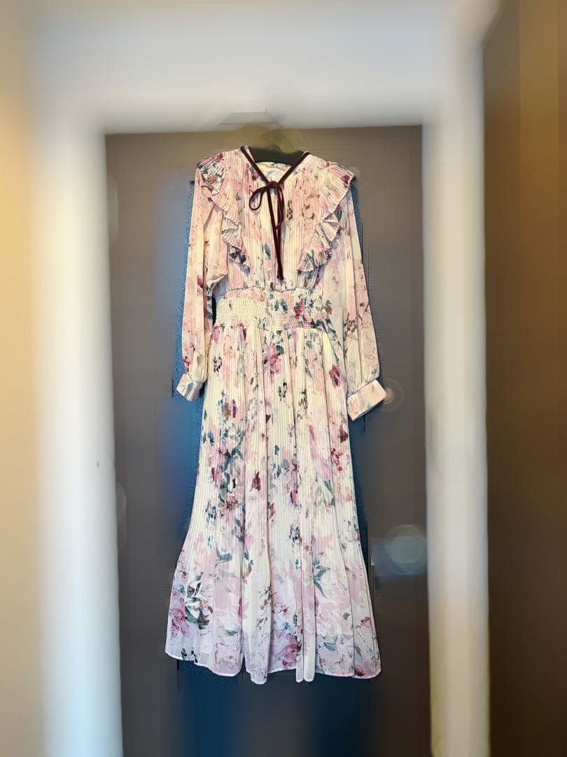 ビックシアーフラワープリントワンピース