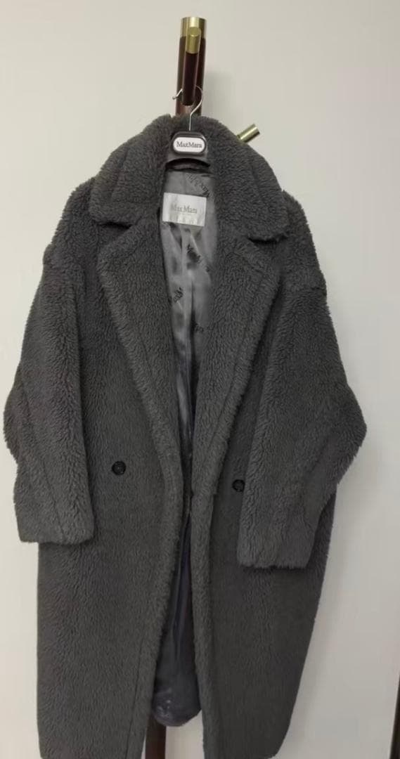 MaxMara グレー ファーコート