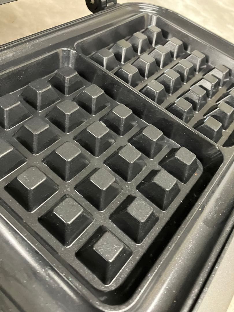 Calphalon IntelliCrisp ワッフルメーカー CKLW1