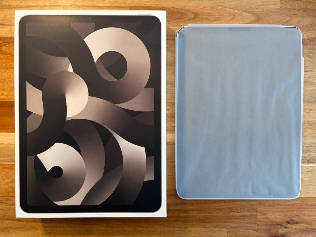 Apple iPad air 第五世代 64gb シルバー 本体　ケース付き美品