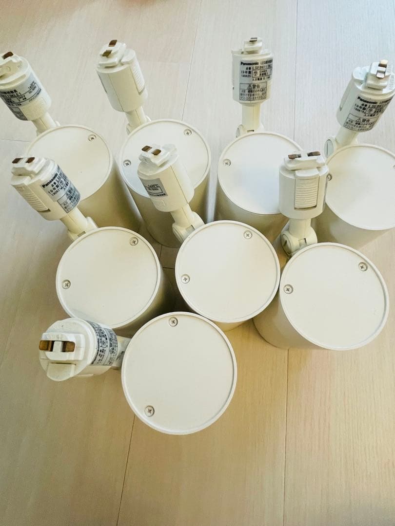 Panasonic LEDスポットライト LSEB6113KLE1 8個セット