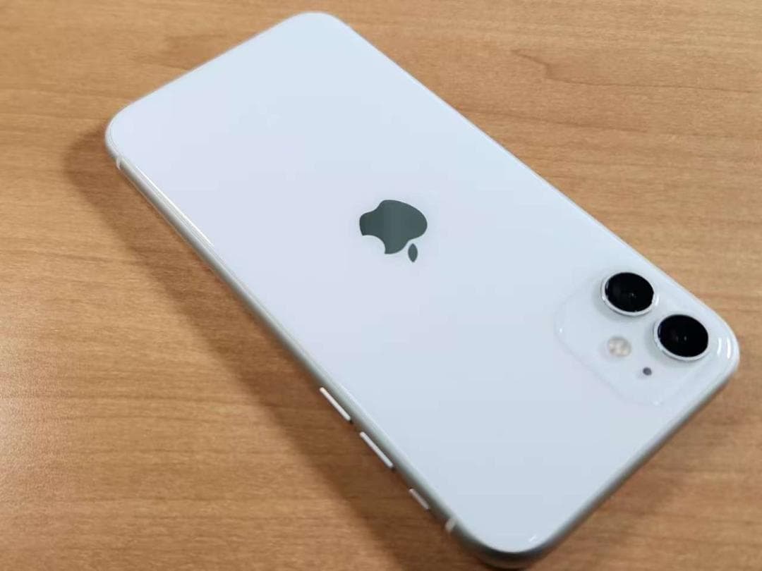 020900K iPhone 11 A2221 64GB 最大容量90%