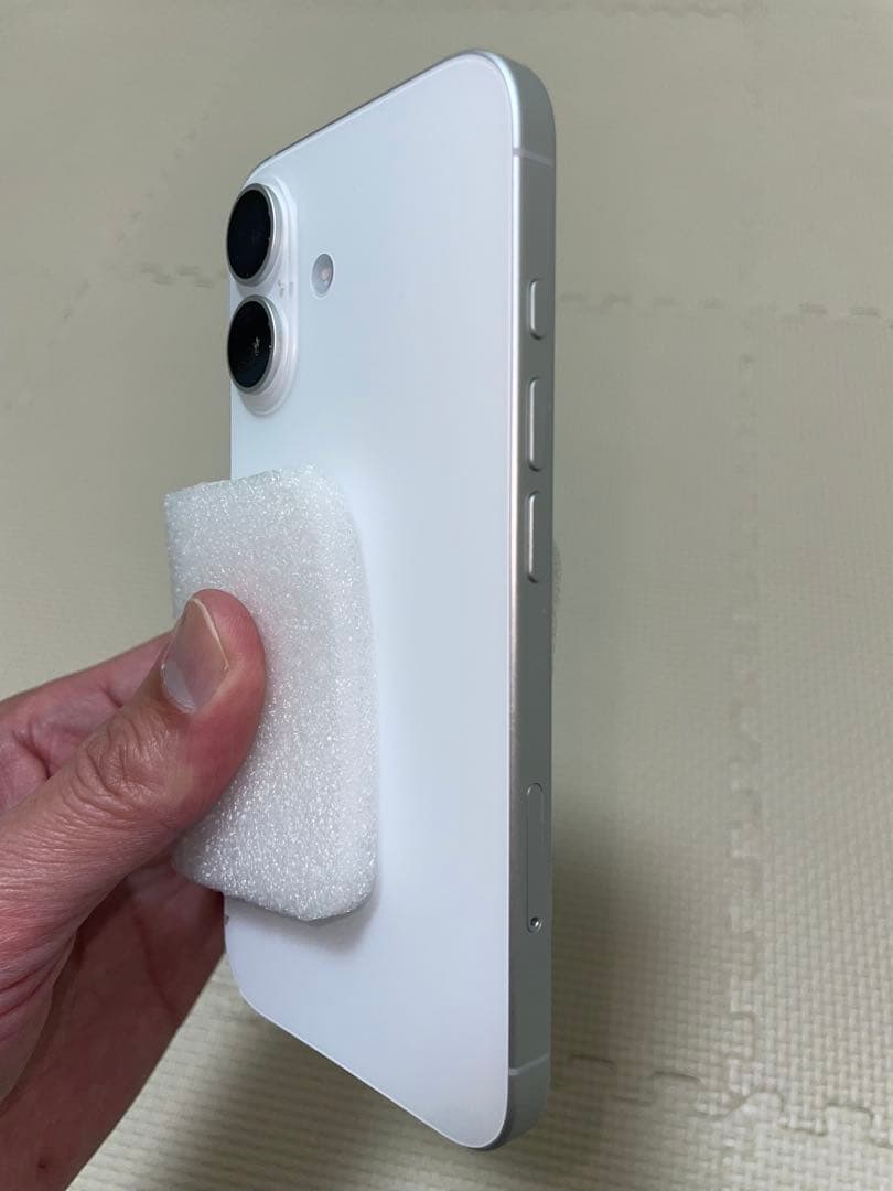 【ジャンク】【SIMフリー】Apple iPhone16 ホワイト512GB