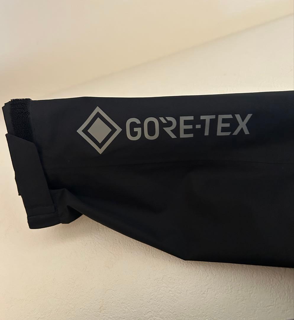 バートン　ゴアテックス　パックライトジャケット　USサイズM 極美品