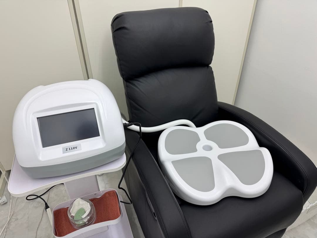 即日発送可能！⭐︎新品未使用⭐︎骨盤底筋トレーニング 電磁パルス 坐骨クッション