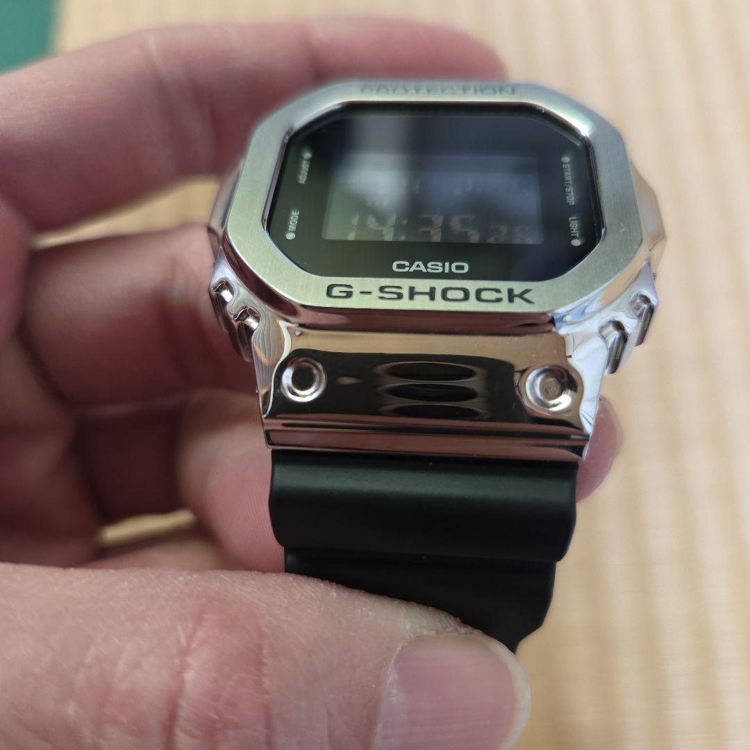 CASIO G-SHOCK GM-5600シルバー