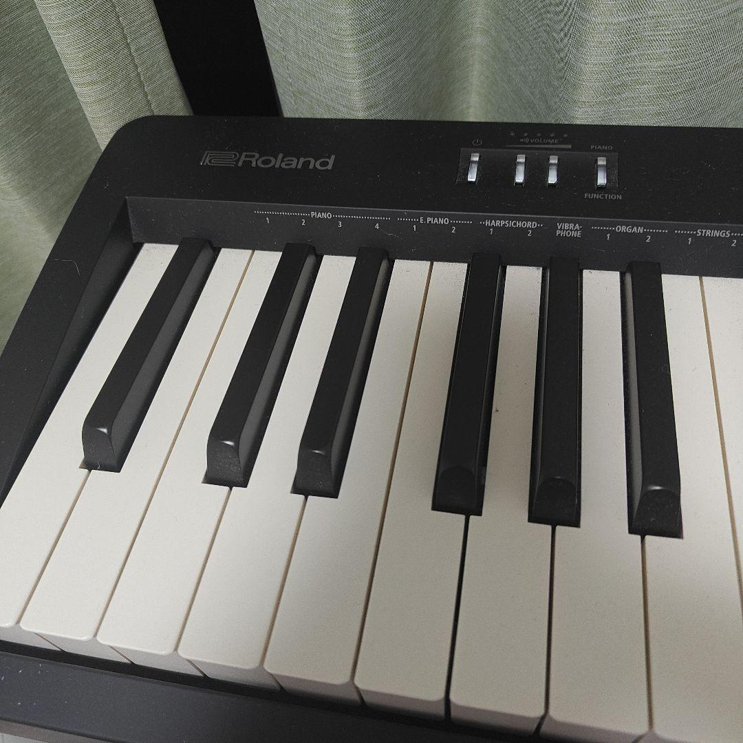 Roland F-10 電子ピアノ スタンド付き
