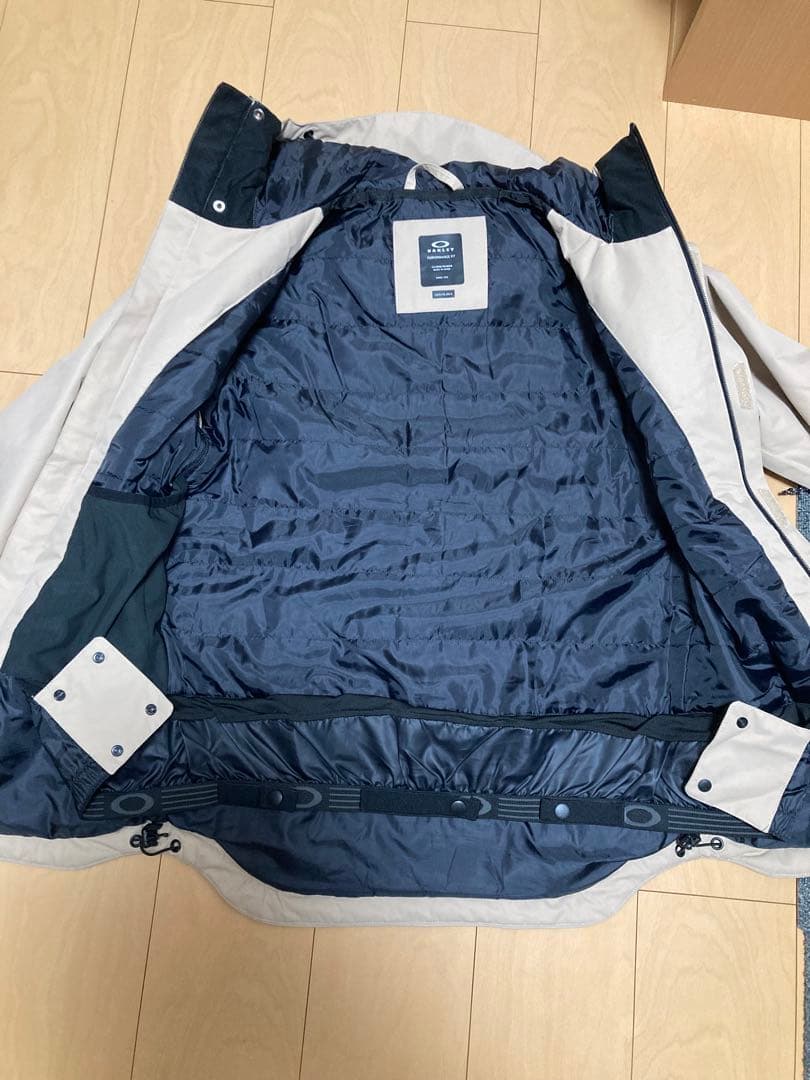 【特価】値下げしました！Oakley スキーウェア