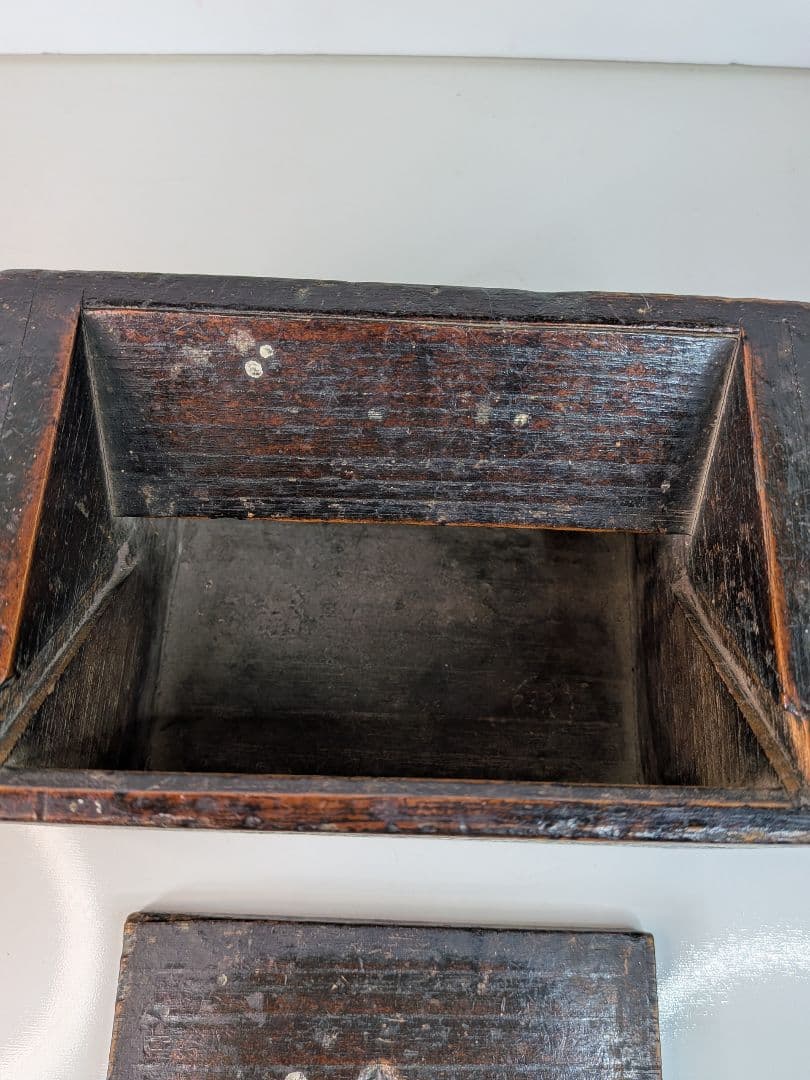 もも 古道具／御神籤／賽銭箱／縁起物／明治時代物／開運招福／木製