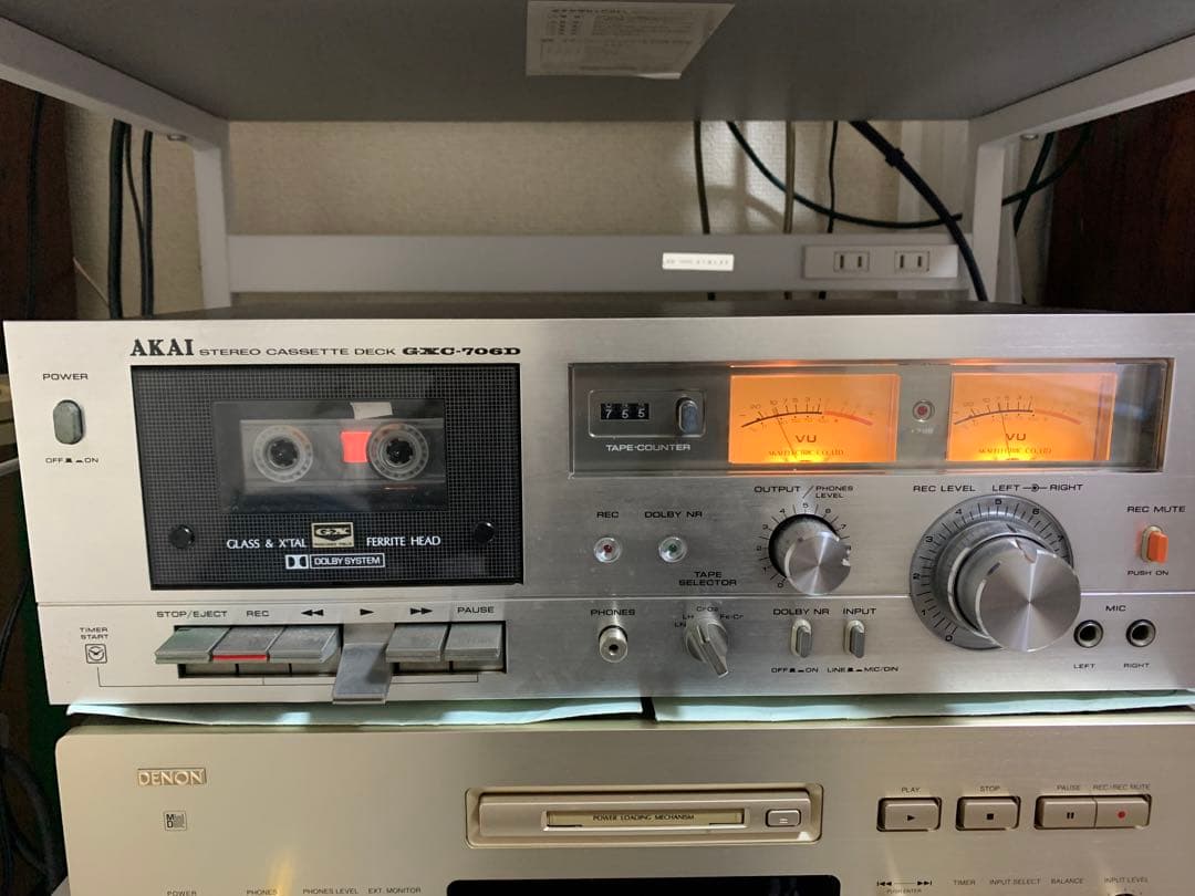 ポータブルプレーヤー Akai cassette deck gxc-706d