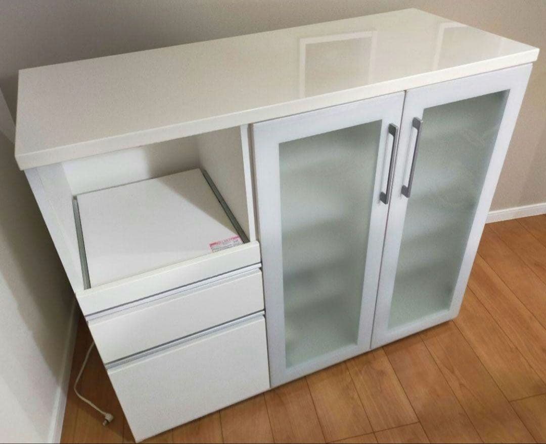 食器棚　ニトリ