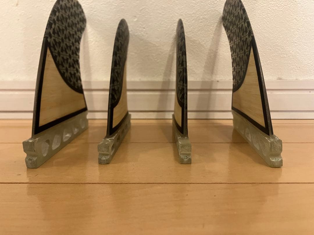 futures QUAD RASTA BAMBOO 美品　クアッドフィンセット