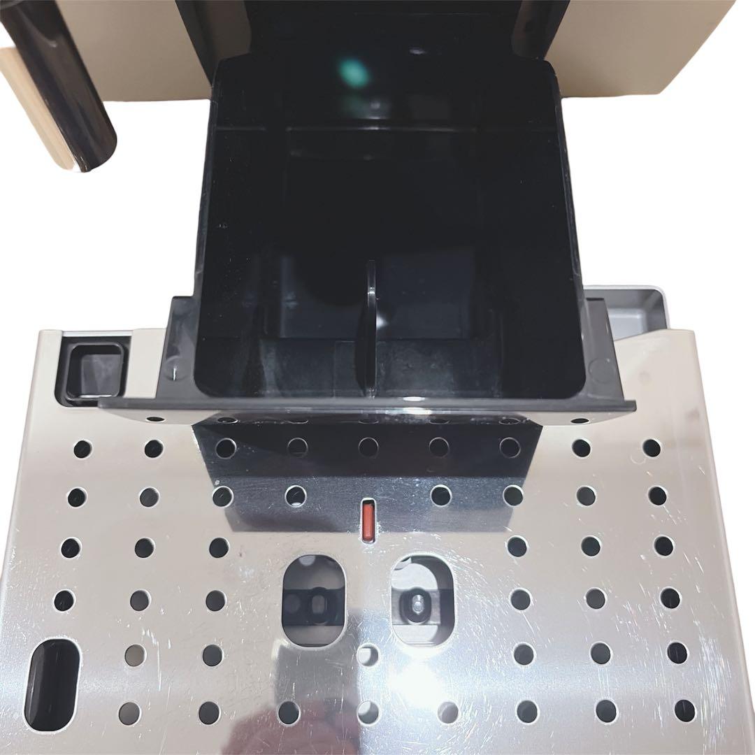 【美品】De'Longhi マグニフィカＳスマートECAM25023SB