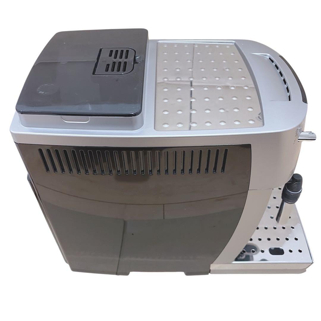 【美品】De'Longhi マグニフィカＳスマートECAM25023SB