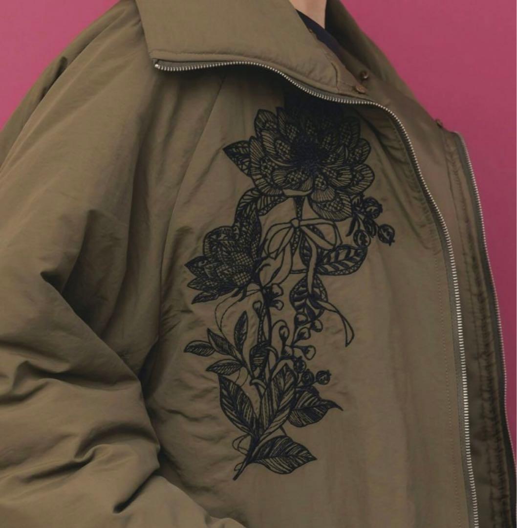 【イズ】ボア襟取り外し可能花刺繍中綿BZ《土日限定割引中》