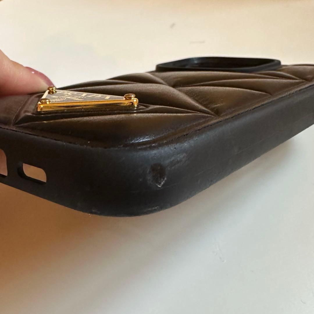 PRADA キルティング iPhone14Proケース プラダ