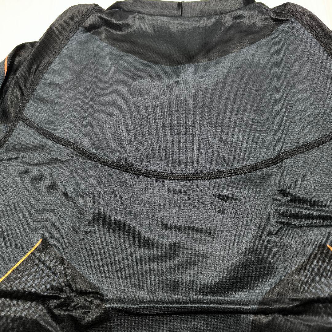 新品　SIXPAD　シックスパッド　トレーニングスーツ ロングスリーブ メンズL