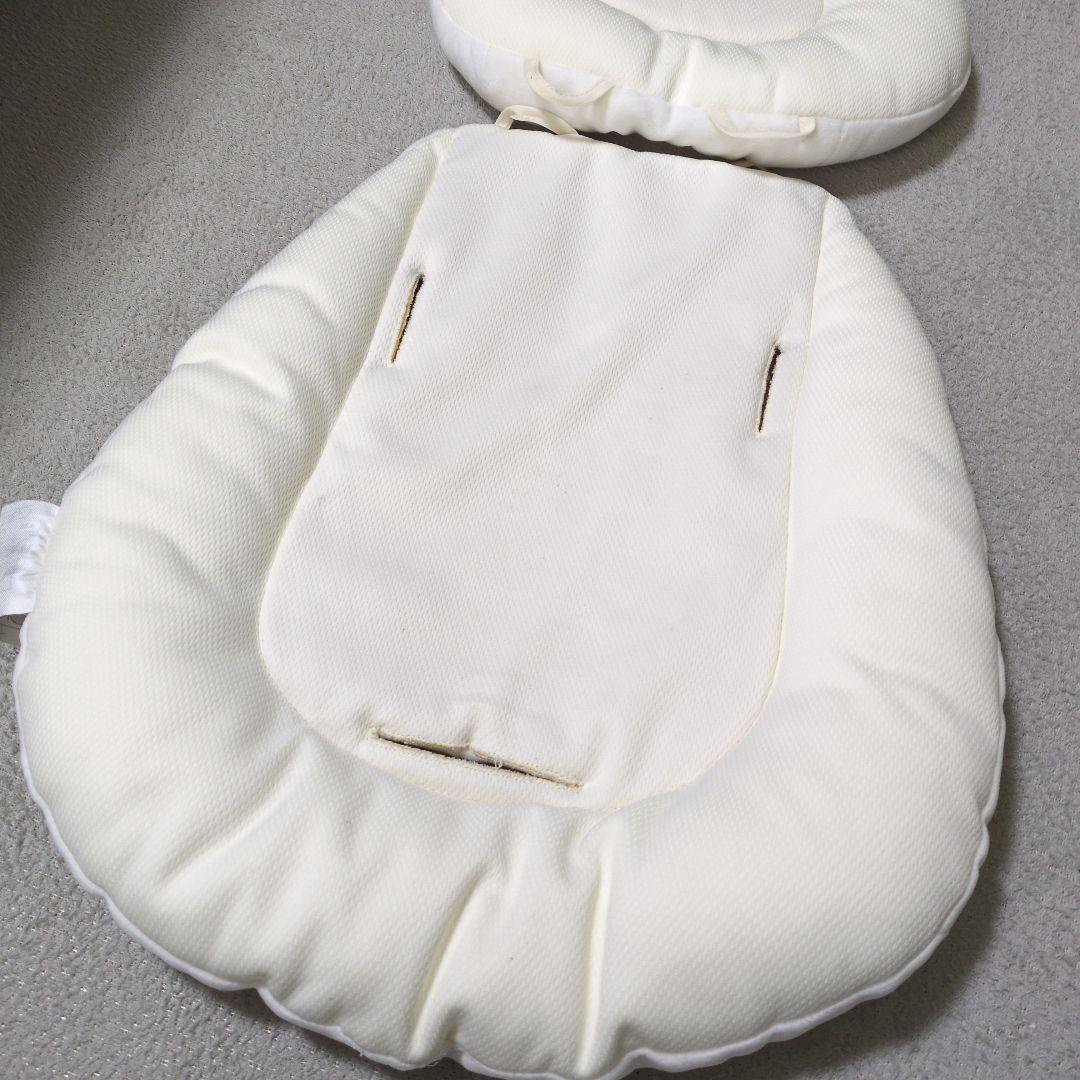 ネムリラ　インナークッション上下セット　エッグショック