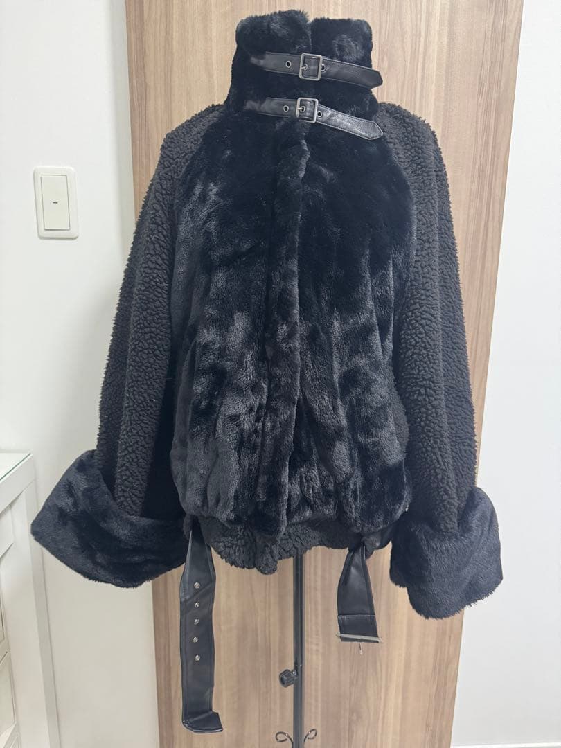 ラベルエチュード　ブルゾン　ブラック