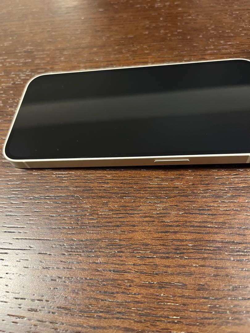 iPhone14 本体 128GB スターライト　SIMフリー