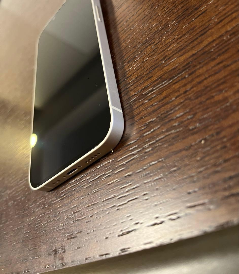 iPhone14 本体 128GB スターライト　SIMフリー