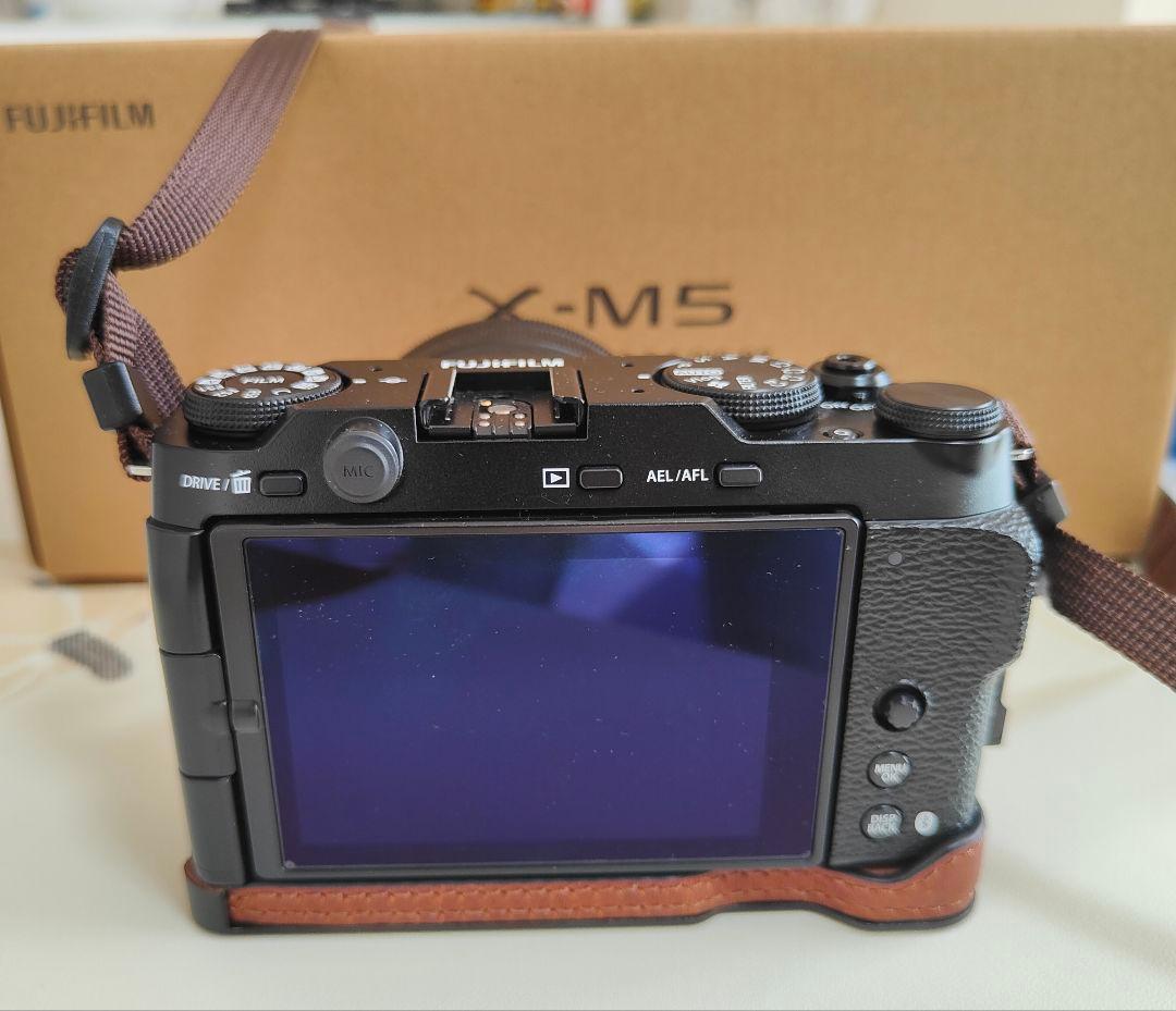 【超美品】Fujifilm X-M5 デジタル一眼カメラ