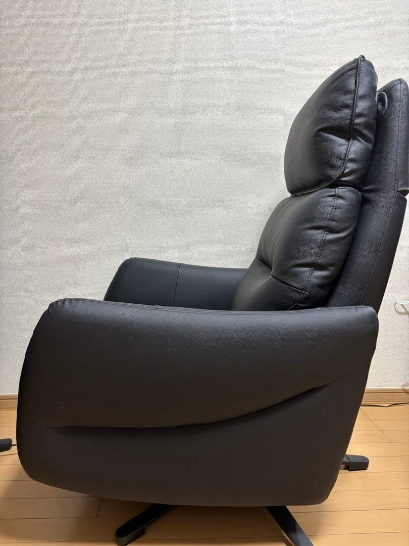 電動リクライニングパーソナルチェア(2モーター LE01 BK) ニトリ-1