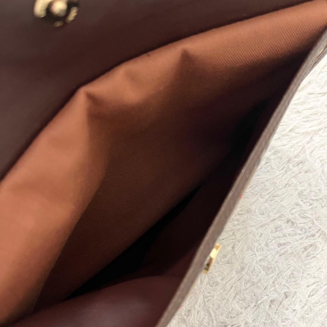 ✨美品✨バーバリー　クラッチバッグ　ノバチェック　フラップ　キャンバス　レザー