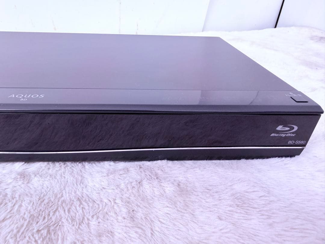 すぐに視聴 ♪ SHARP Blu-ray BD-S580 HDD500GB