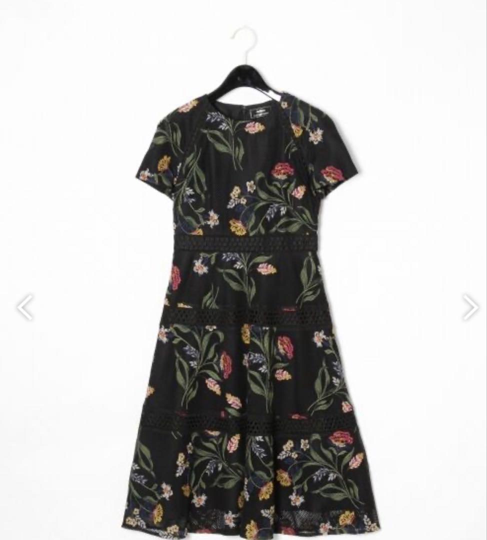 新品 GRACE CONTINENTAL メッシュマルチフラワー ワンピース