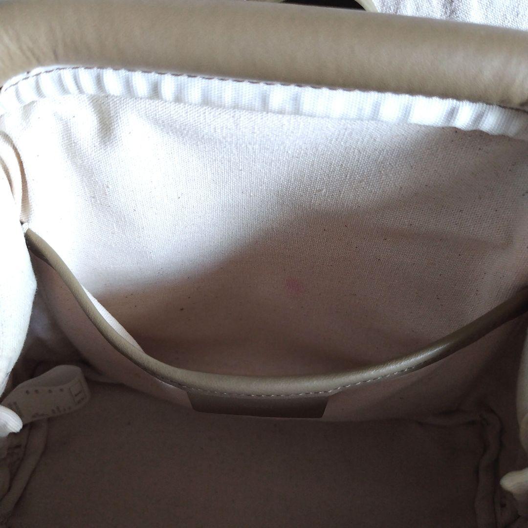 OSOI カーキ色 brot bag ボディーバッグ