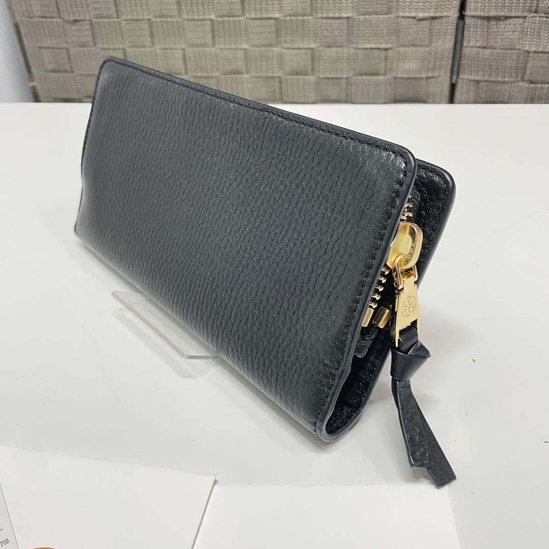 オ*ニ様 未使用　TORY BURCH WALKER ZIP WALLET ブラ