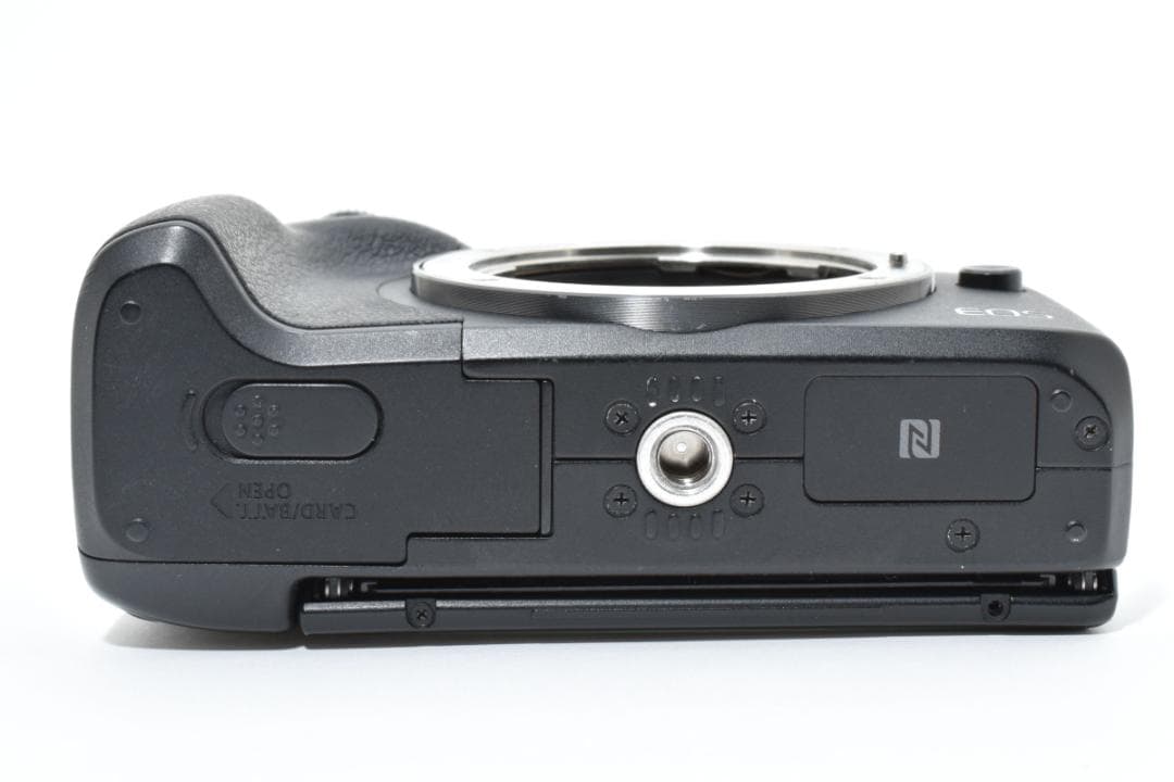 超美品 Canon EOS M3 ミラーレスデジタルカメラボディ キヤノン